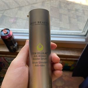 Exfoliating wipes and eye serum